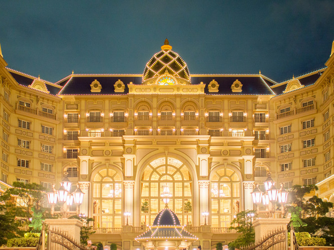 東京ディズニーランドホテルの外観