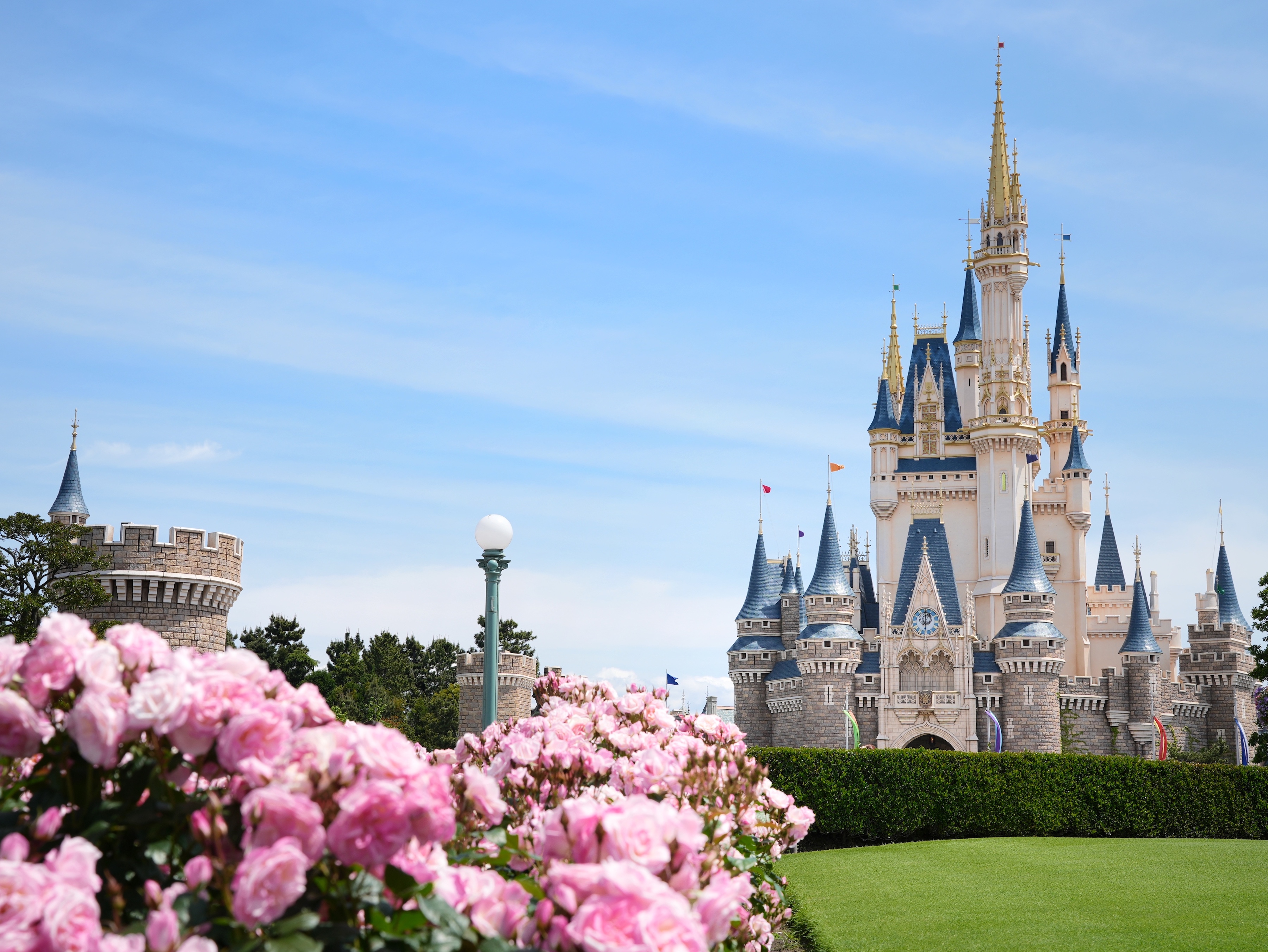 ディズニーランドの記念日は何月何日？