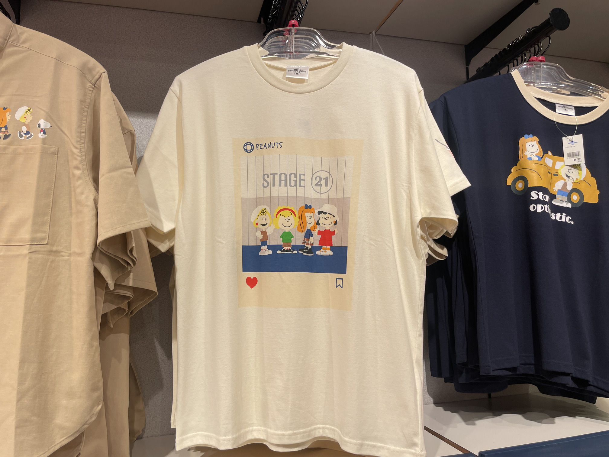 SNSスヌーピーTシャツ