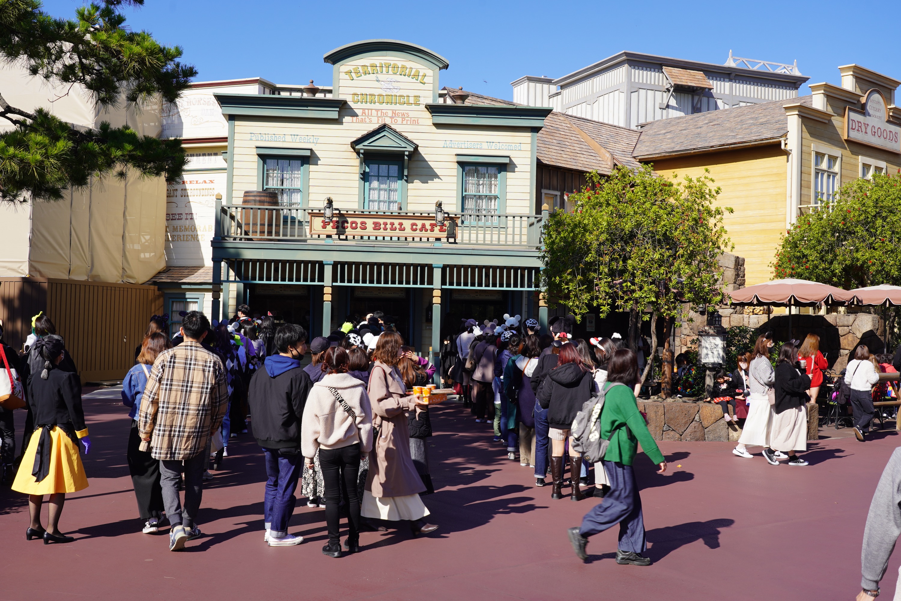 11月ディズニーランド混雑レポ：ペコスビル・カフェ(10:00頃)