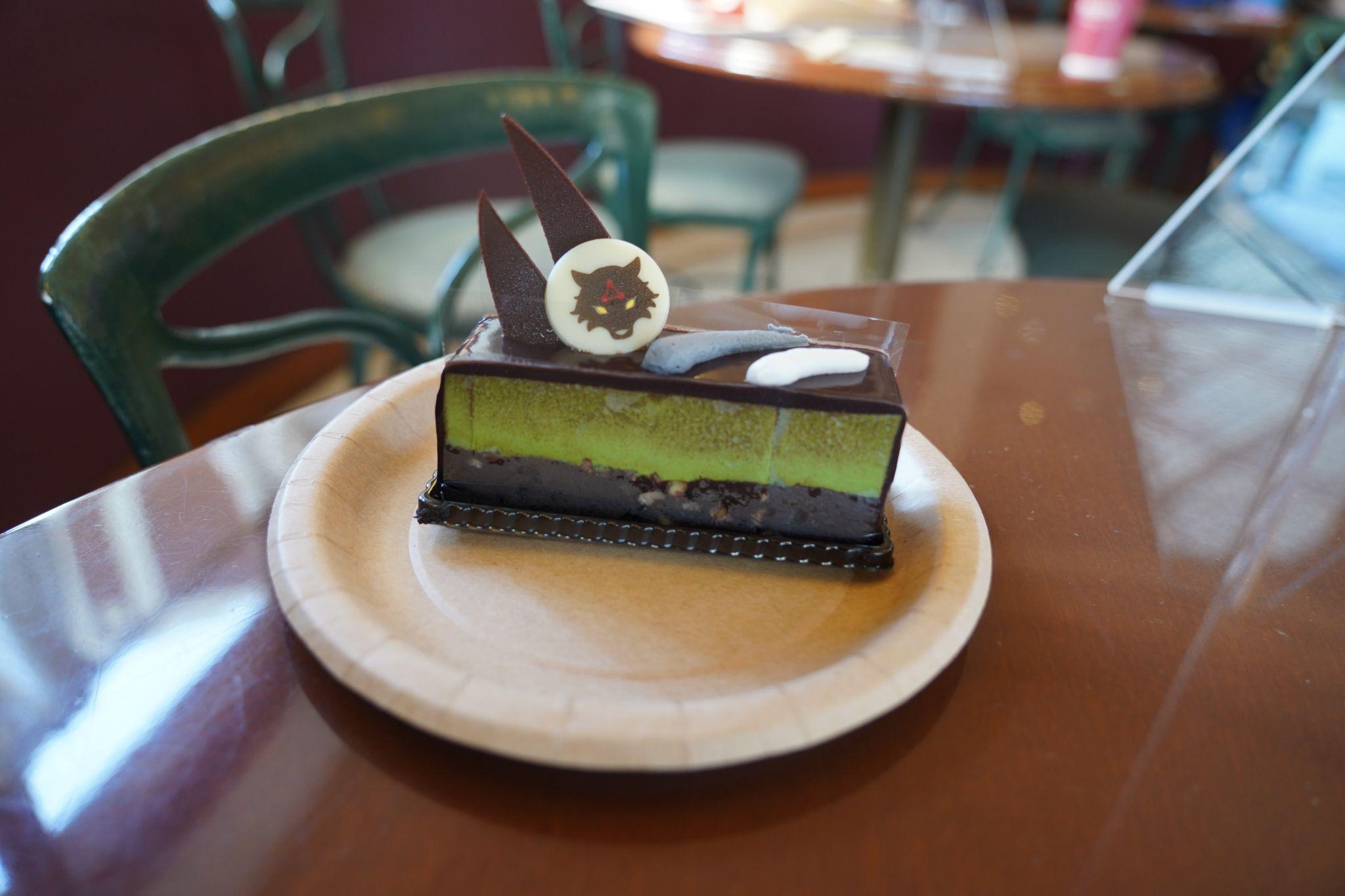 伏黒 恵の抹茶チョコレートケーキ：900円