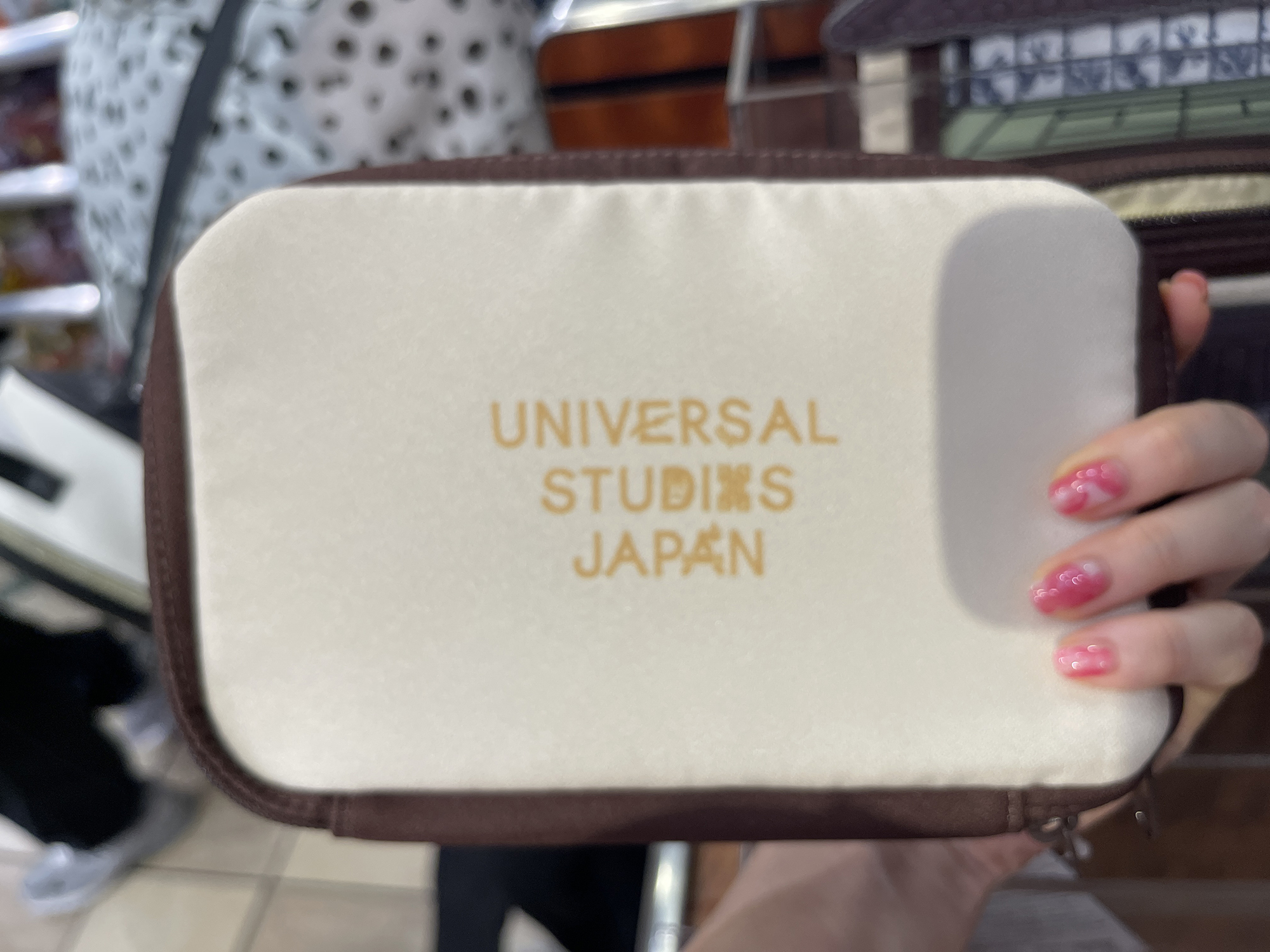 ガジェットケース&ステッカーセット(USJ×鬼滅の刃 刀鍛冶の里編&柱稽古編グッズ)