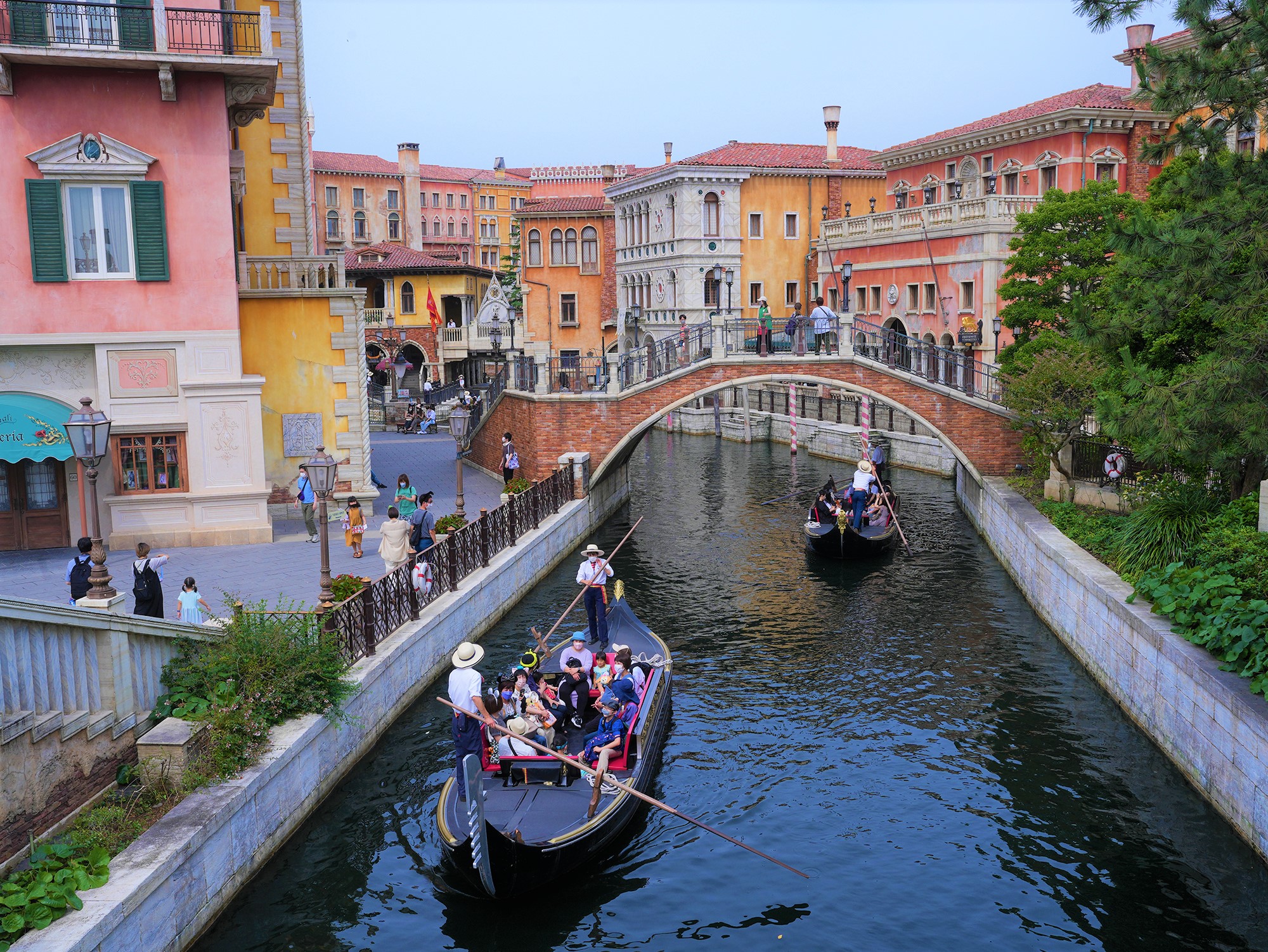 ゴンドラに乗って気分はイタリア旅行