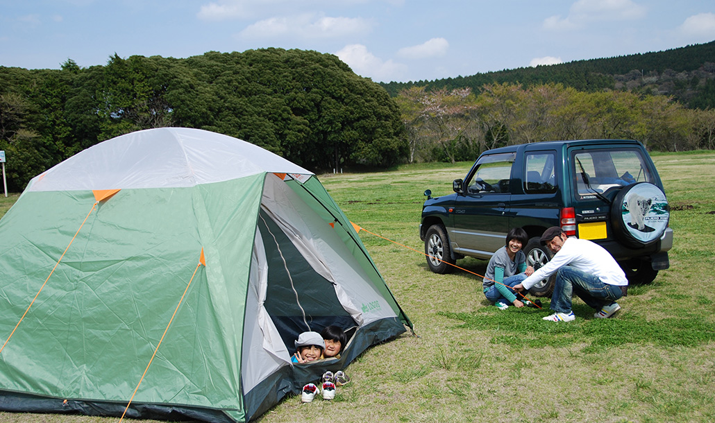 夏の間はオートキャンプでの宿泊も可能！