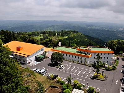 マザー牧場までの近さを重視するなら最寄りの「かずさリゾート鹿野山ビューホテル」へ