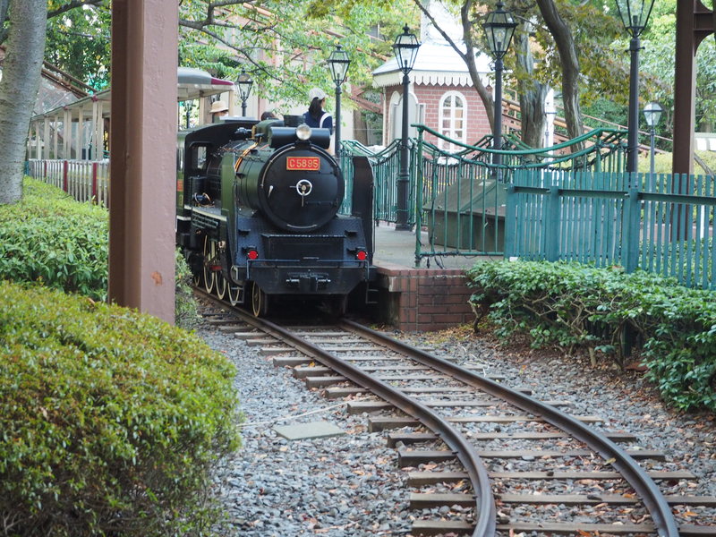 「汽車」