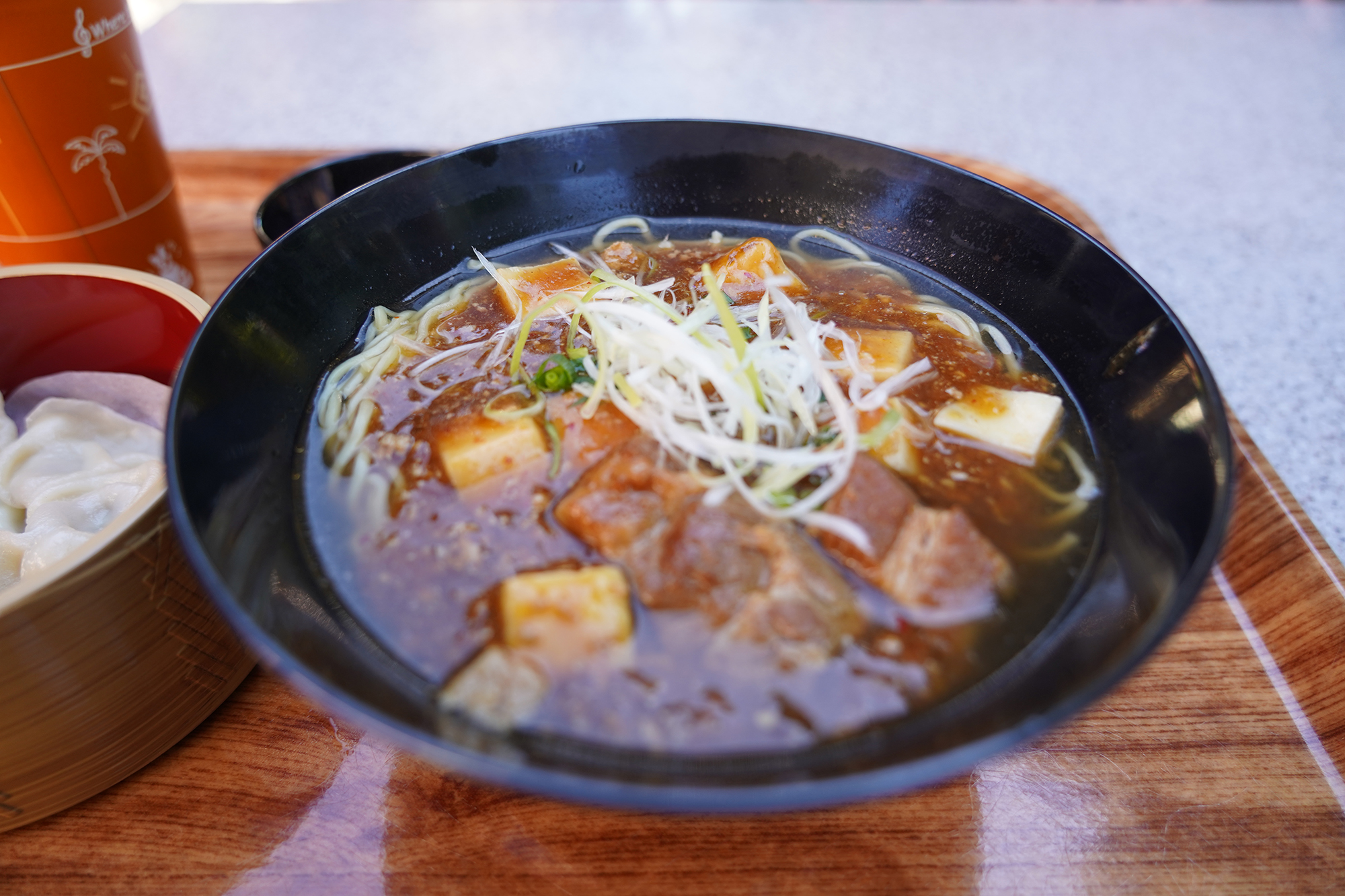 麺料理がメイン