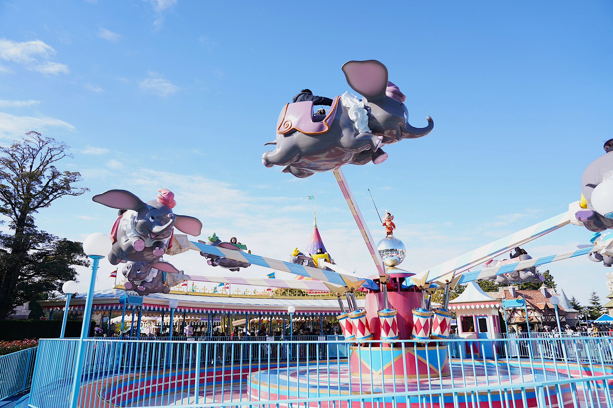 ダンボと一緒に空を飛ぼう♪