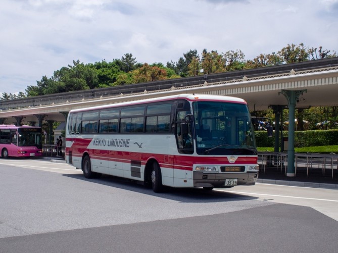 ディズニーの高速バス利用ガイド！空港からの乗り場、到着場所、コインロッカー、トイレの場所