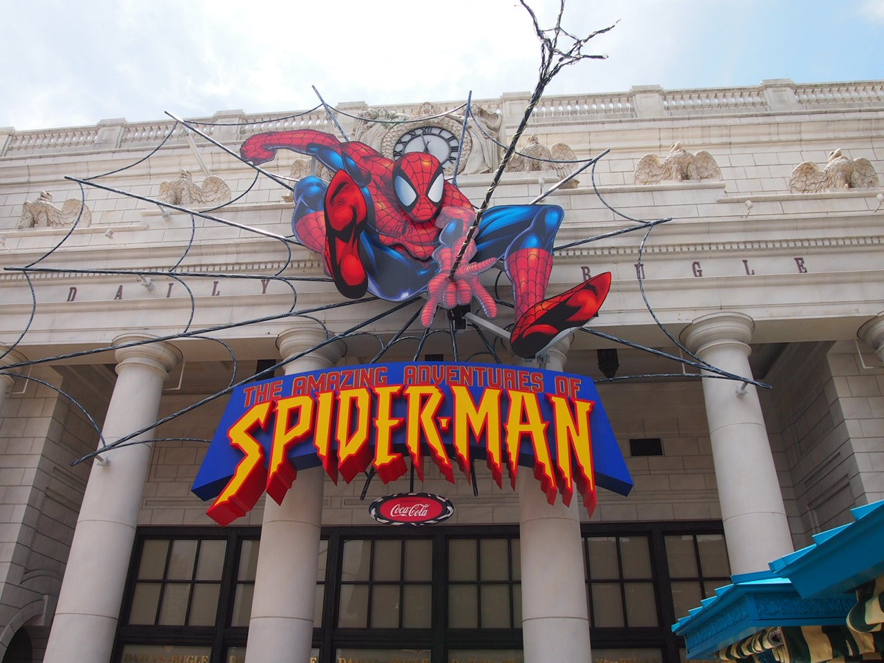 【USJ】スパイダーマンのアトラクションは怖い？待ち時間短縮・乗り物酔い・写真撮影方法など