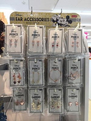 ダイソーのディズニーピアス