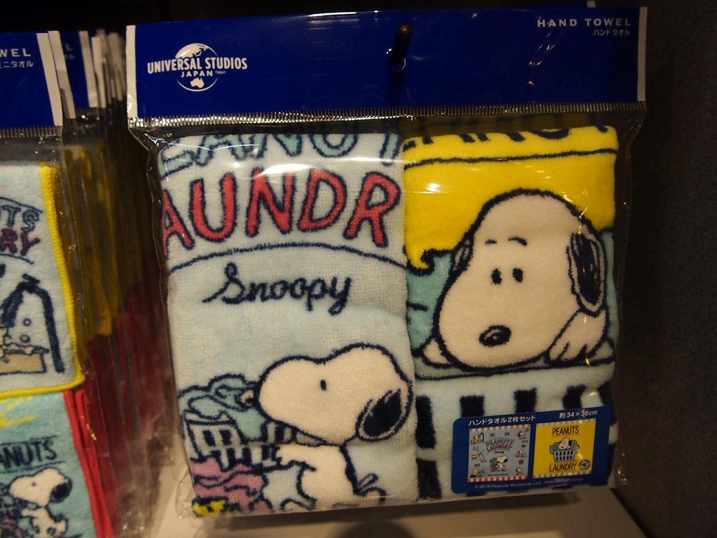 PEANUTS LAUNDRY（ピーナッツ・ランドリー）のハンドタオルセット