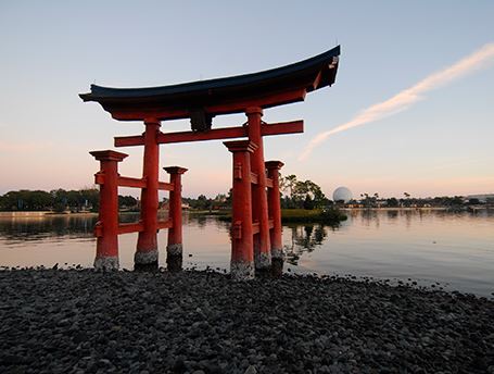 厳島神社の鳥居を再現