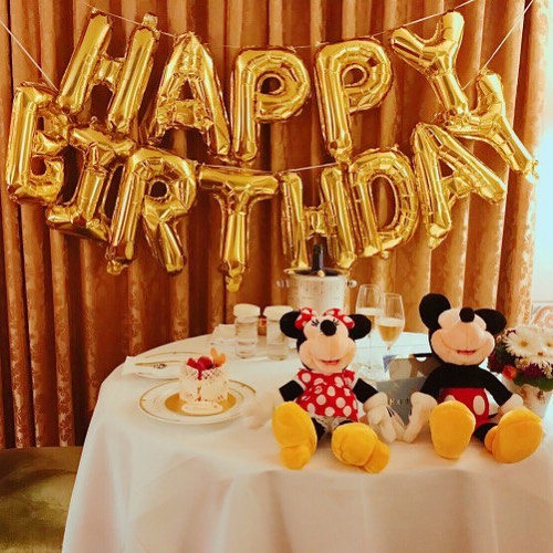 【2019最新】ディズニーランドで過ごす誕生日！特典＆特別グッズまとめ！おすすめレストランも！