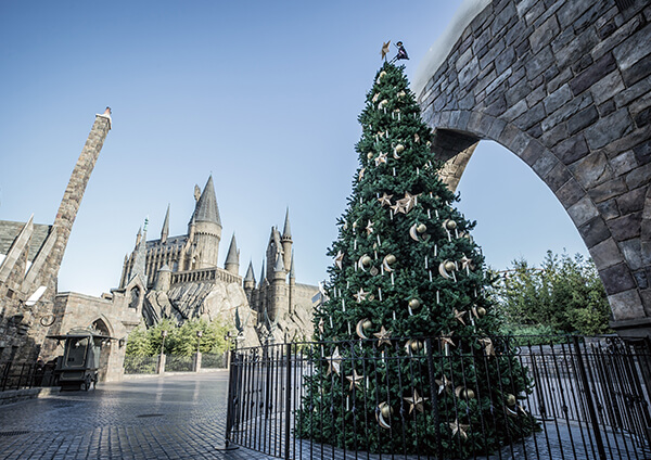 ホグズミード村のクリスマス・ツリー