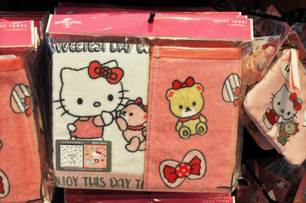 ハローキティ「Hello Kitty’s Sweetest Day Ever」ハンドタオルセット