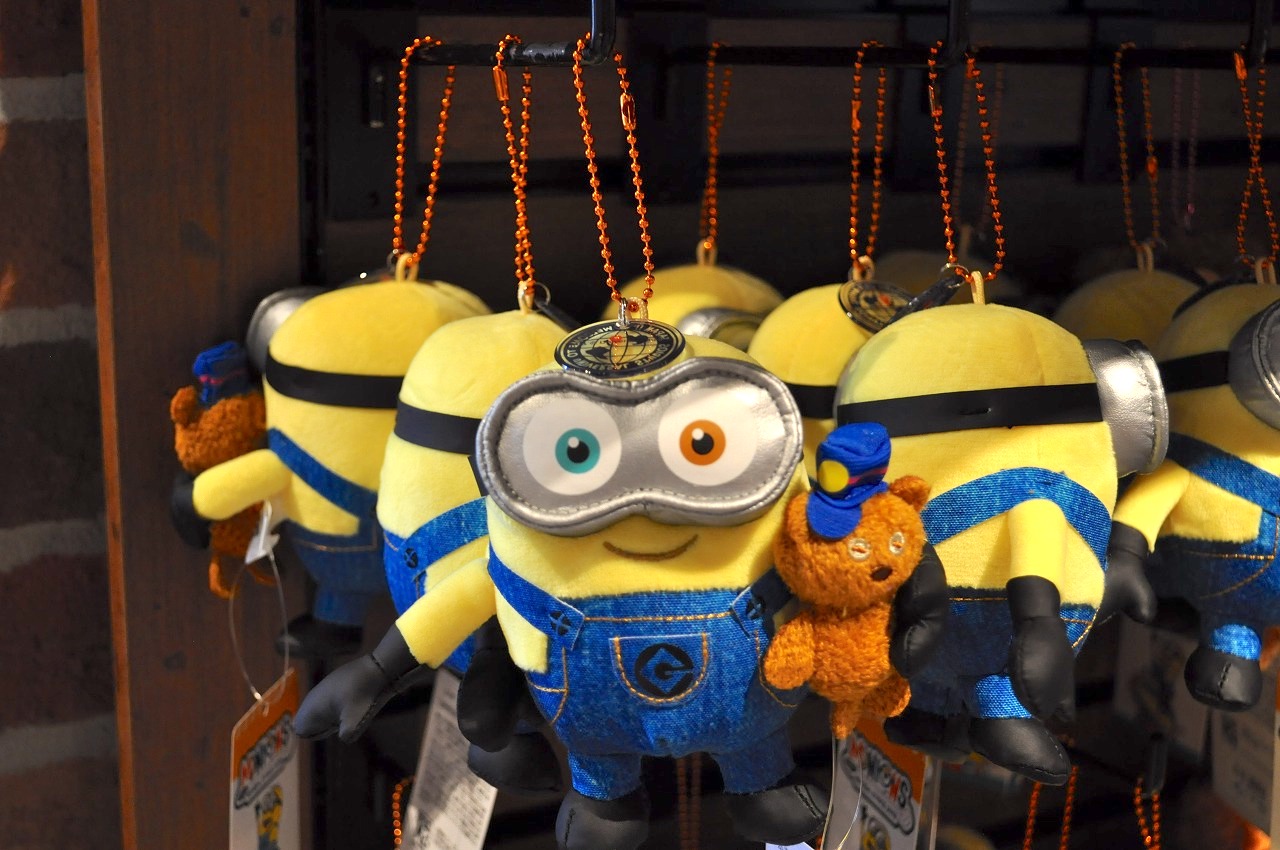 MINIONS TRAVELぬいぐるみキーチェーン